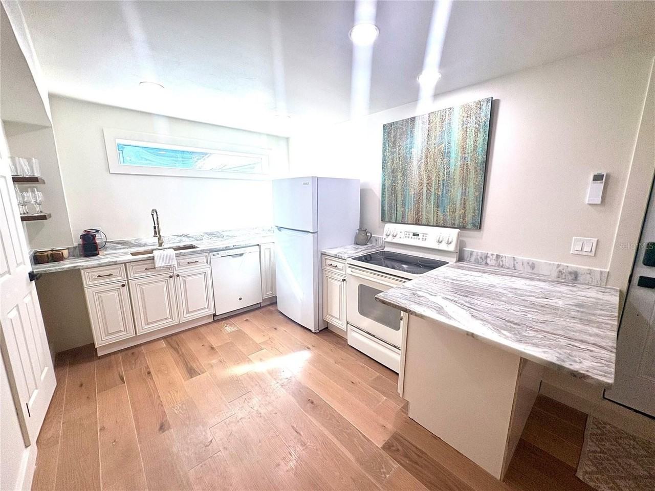 3022 Beach Blvd S #1 - Photo 3 of 19