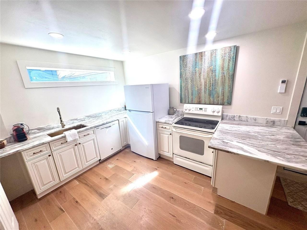 3022 Beach Blvd S #1 - Photo 4 of 19