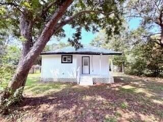 4612 Briggs St - Photo 3 of 20