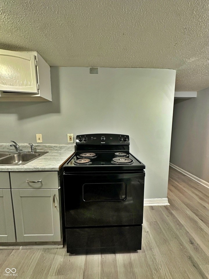 6262 Eastridge Dr #100 - Photo 7 of 12