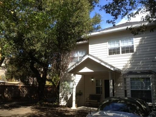 1232 Crane St - Photo 3 of 18