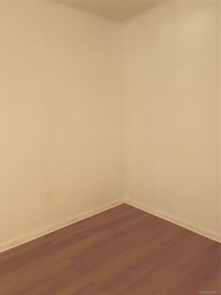 154 N Washington St #3 - Photo 4 of 15