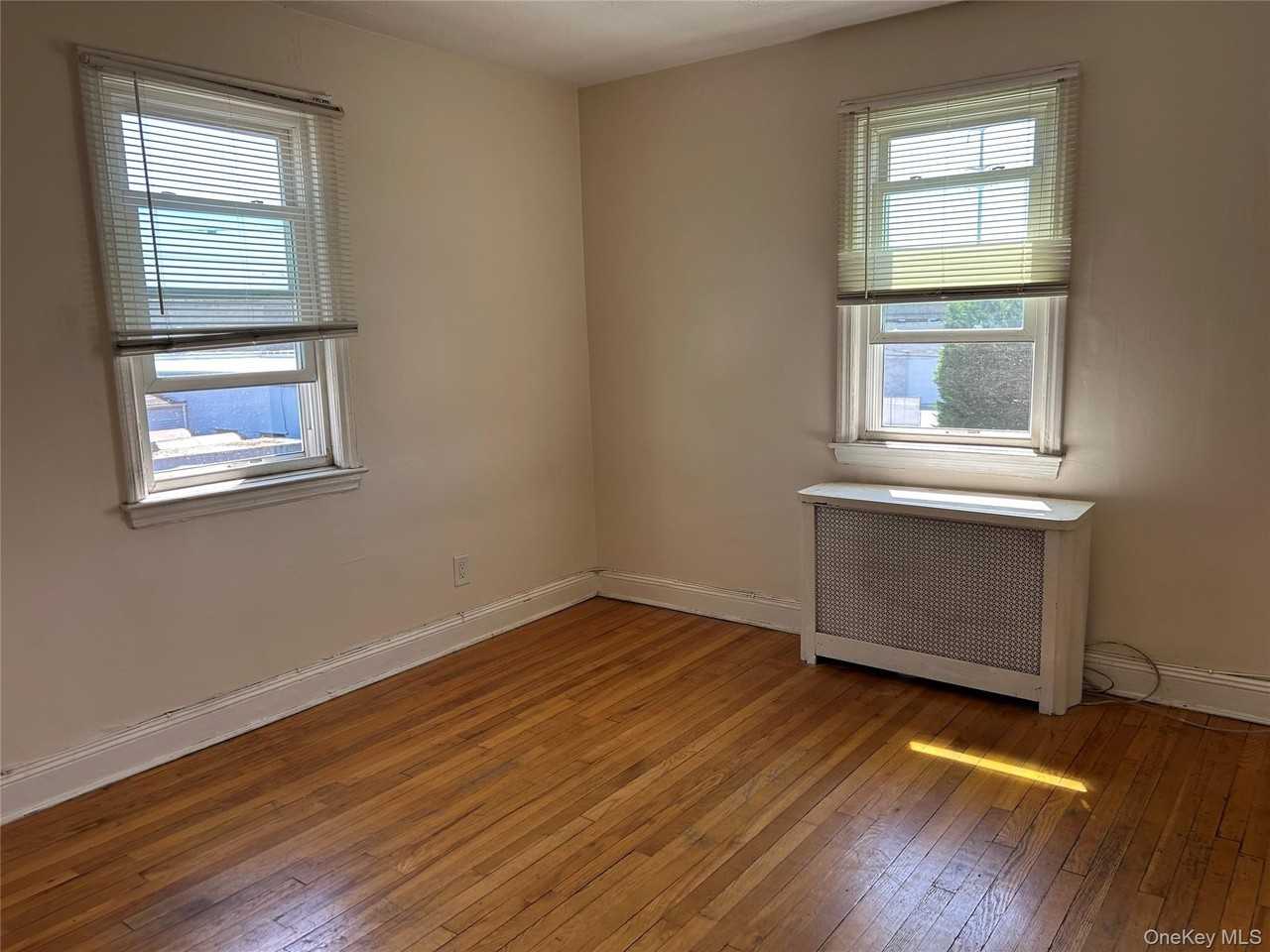 149 N Broome Ave - Photo 5 of 6