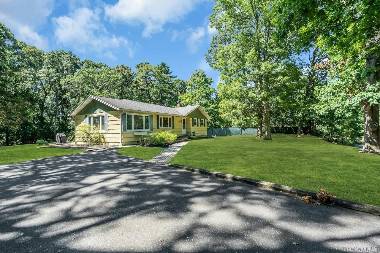 69 Squiretown Rd - Photo 3 of 21