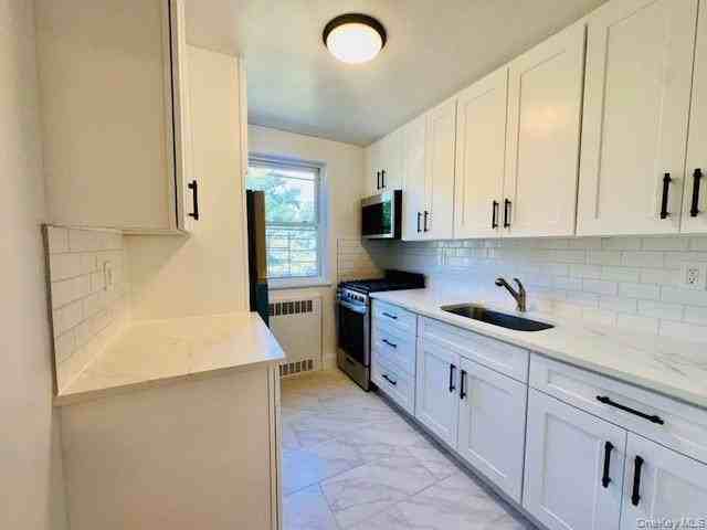 1754 Seminole Ave #2FL - Photo 7 of 19
