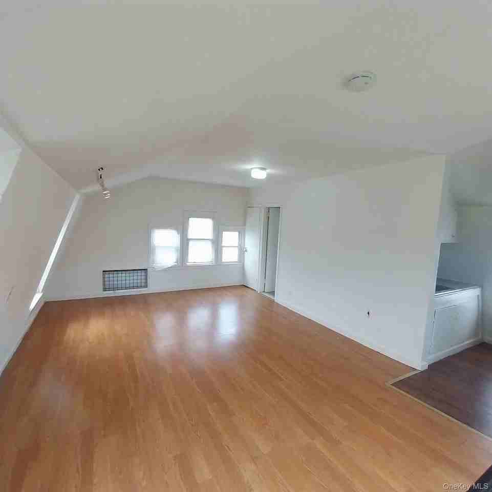 429 Guy Lombardo Ave #B - Photo 6 of 15