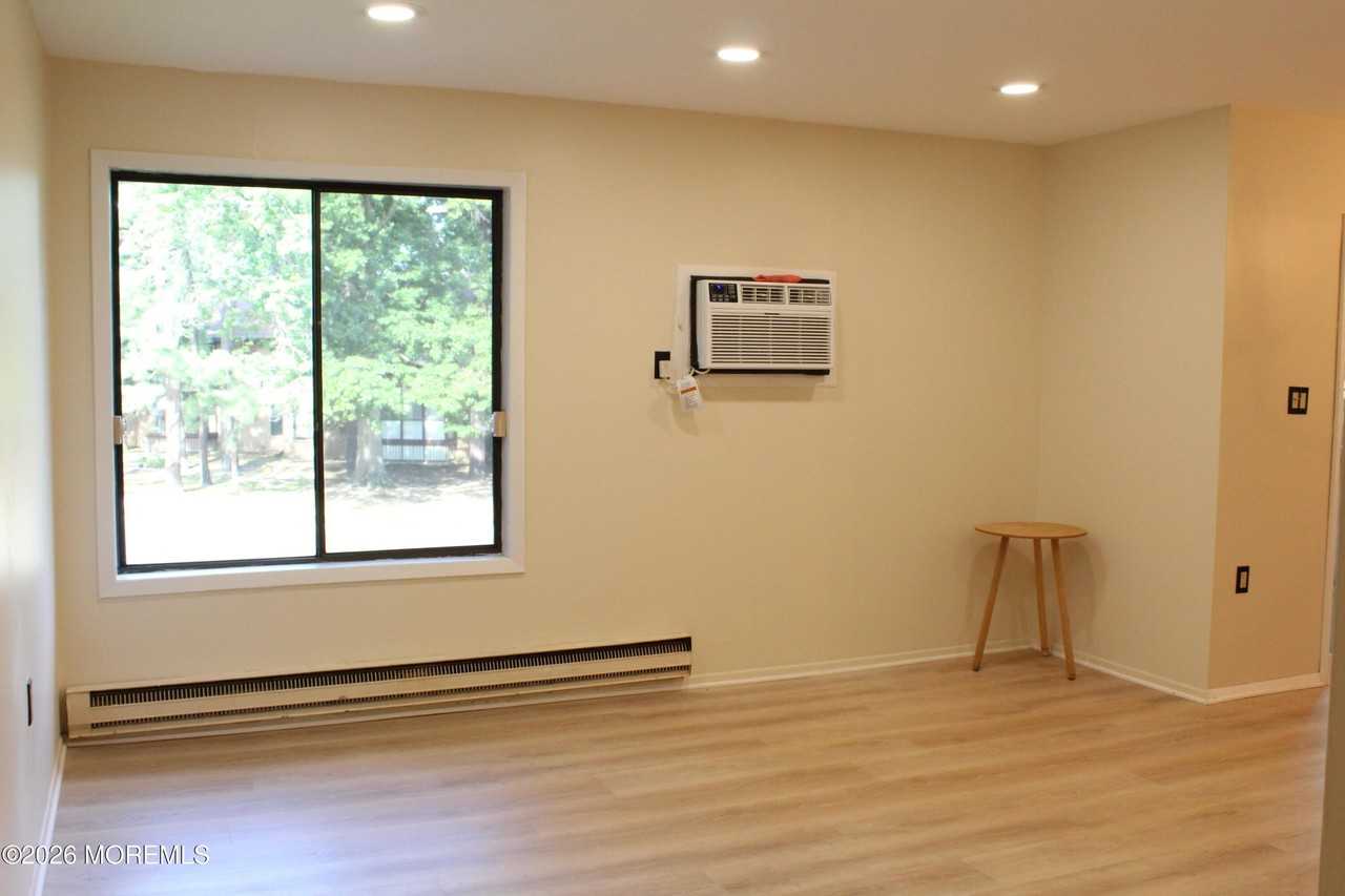 7 Pine Cluster Cir #J - Photo 4 of 17