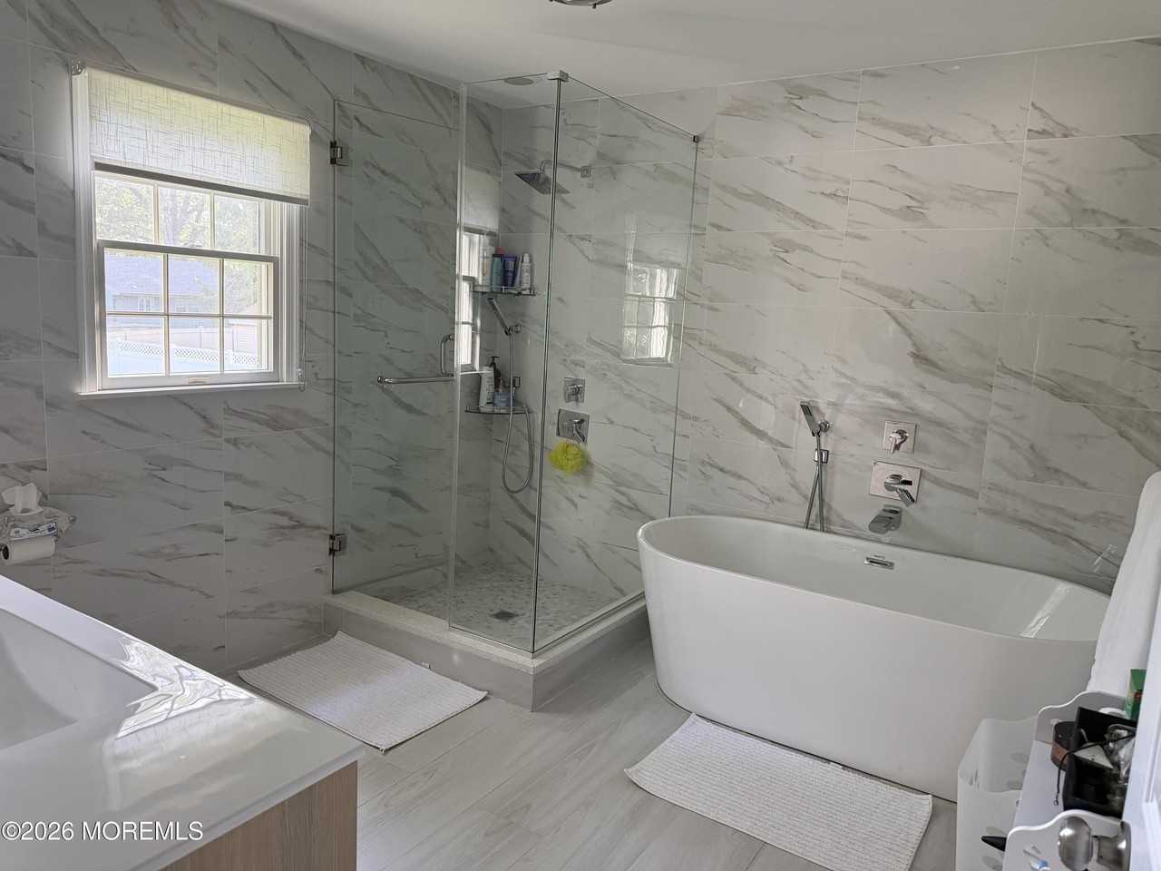 534 Apple Dr - Photo 3 of 10
