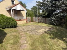 609 Garfield Ave - Photo 1 of 1
