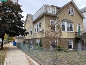 3136 N Paulina St #BF - Photo 1 of 1