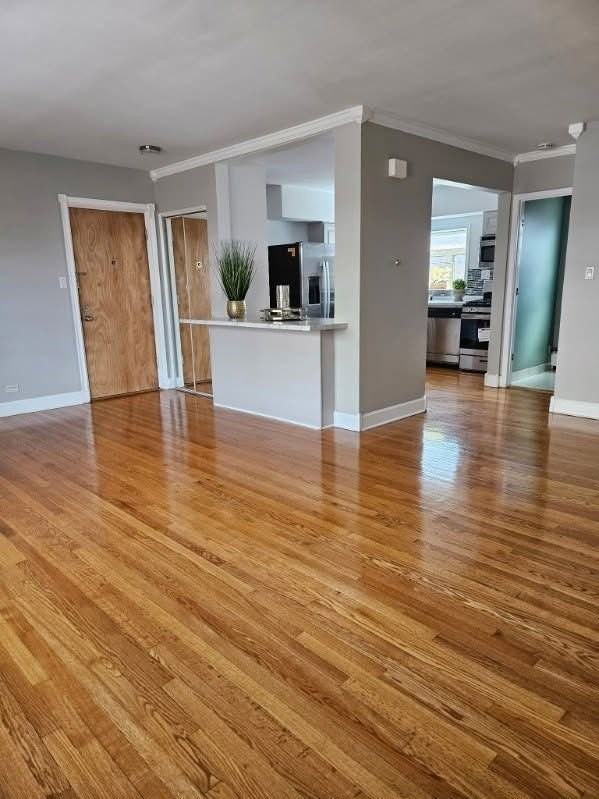 7526 N Ridge Blvd #3W - Photo 2 of 11