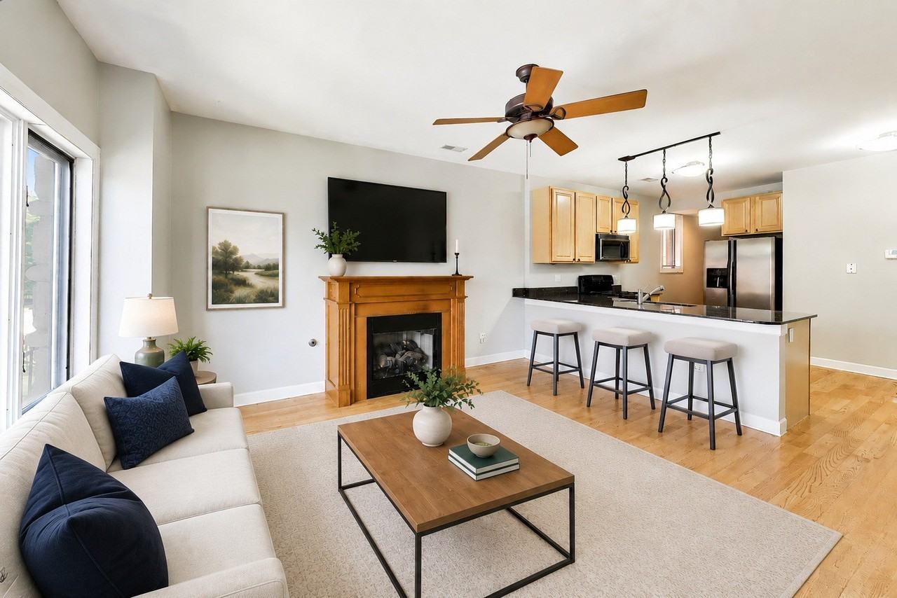 2455 W Arthington St #2 - Photo 2 of 20