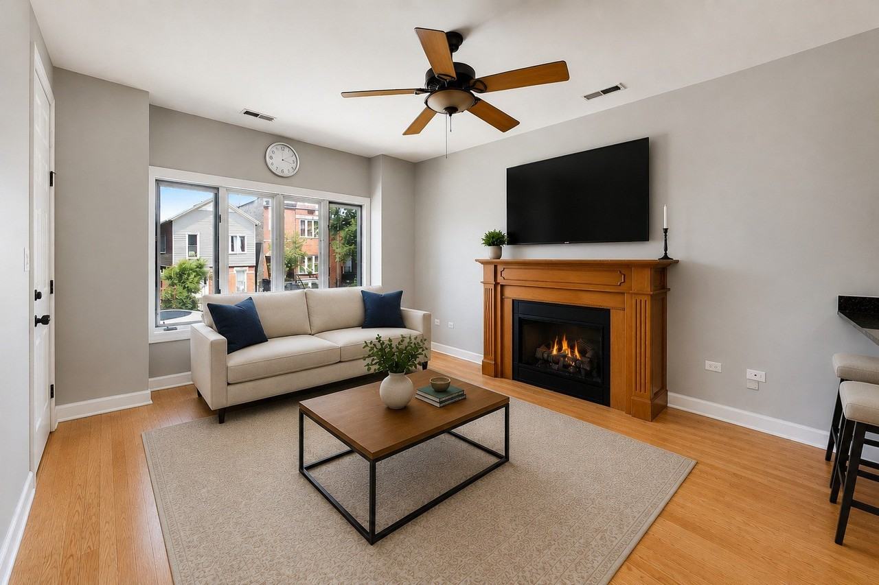 2455 W Arthington St #2 - Photo 4 of 20