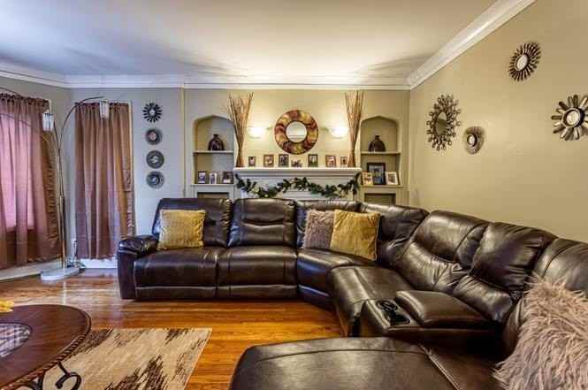8035 S Paulina St #2 - Photo 3 of 21