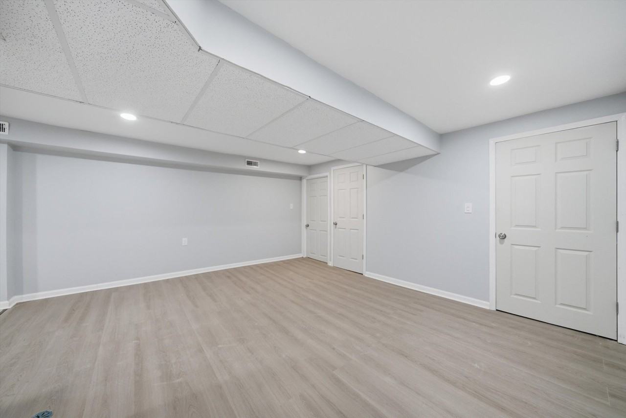 6833 S Merrill Ave #BS - Photo 4 of 13