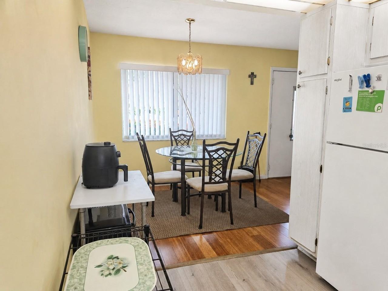 8454 111th St - Photo 5 of 14