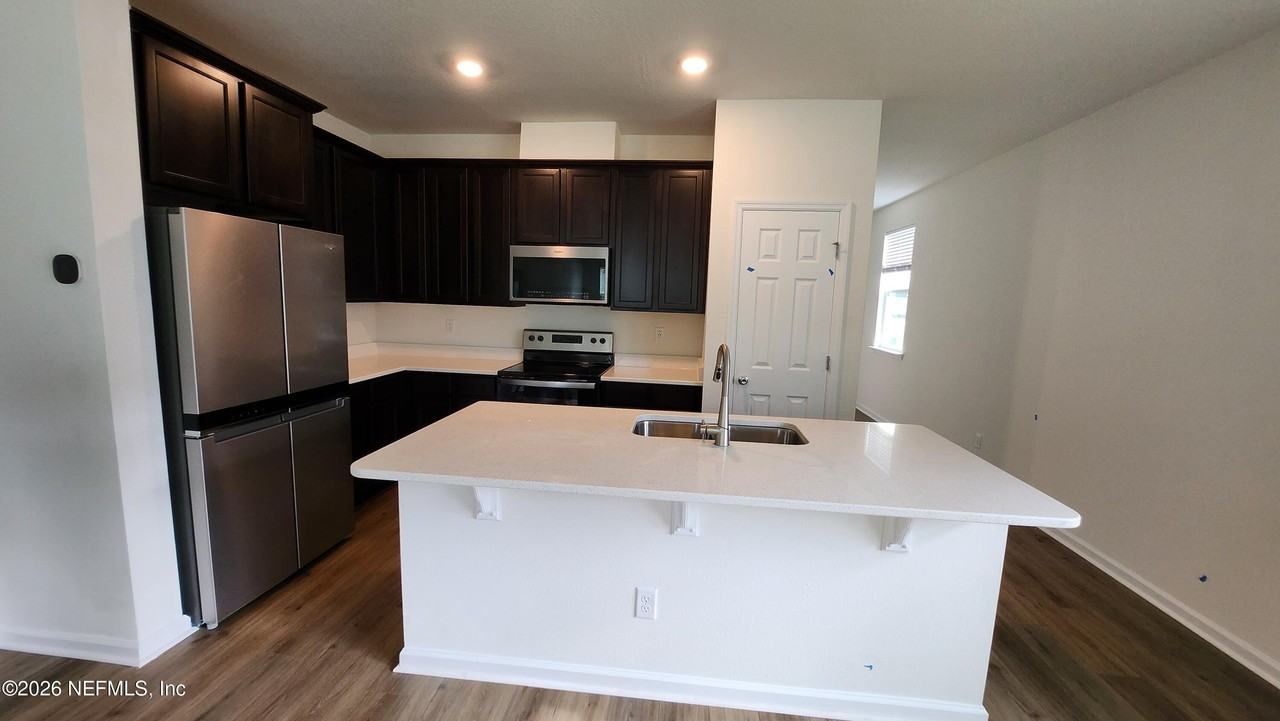 9885 Fiddleback Ln - Photo 4 of 13