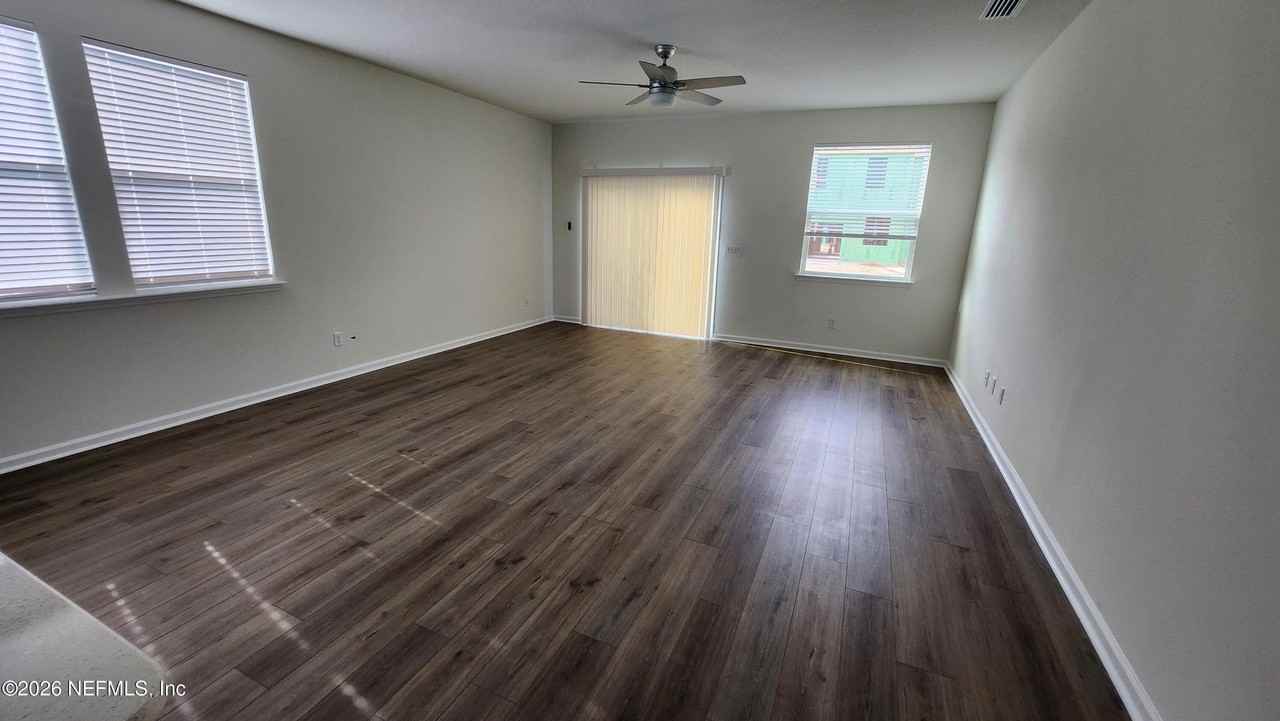 9885 Fiddleback Ln - Photo 6 of 13