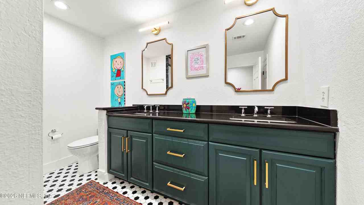 13810 Sutton Park Dr #1433 - Photo 3 of 15