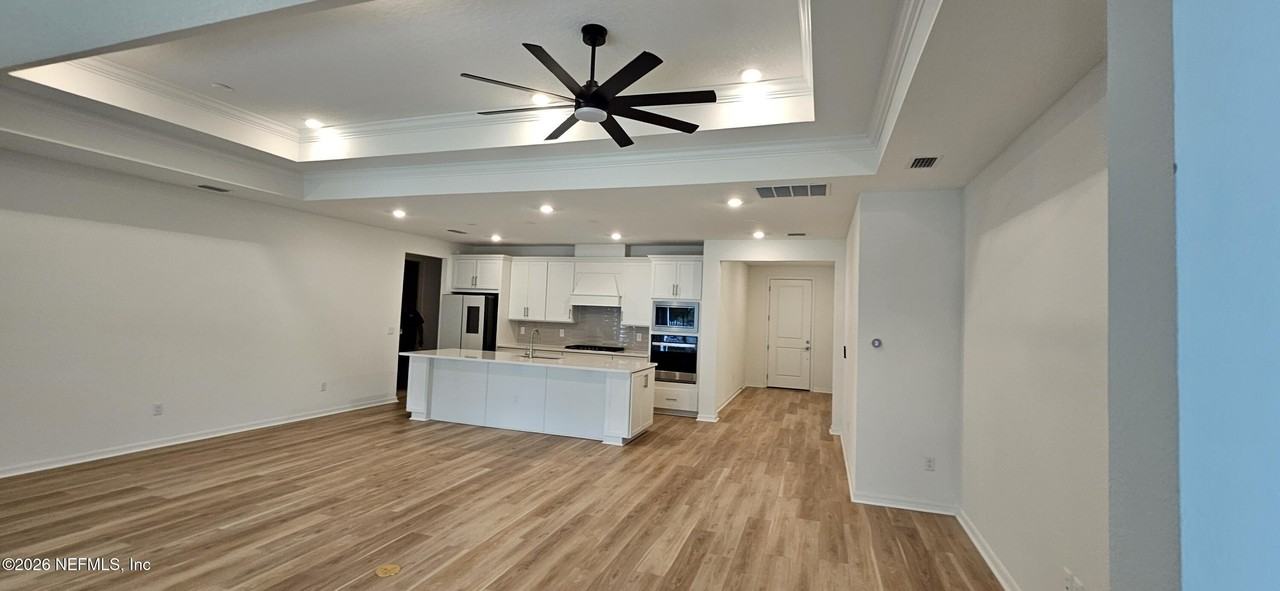 12272 Parkland View Ln - Photo 2 of 28