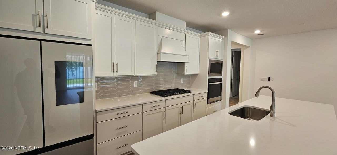 12272 Parkland View Ln - Photo 5 of 28