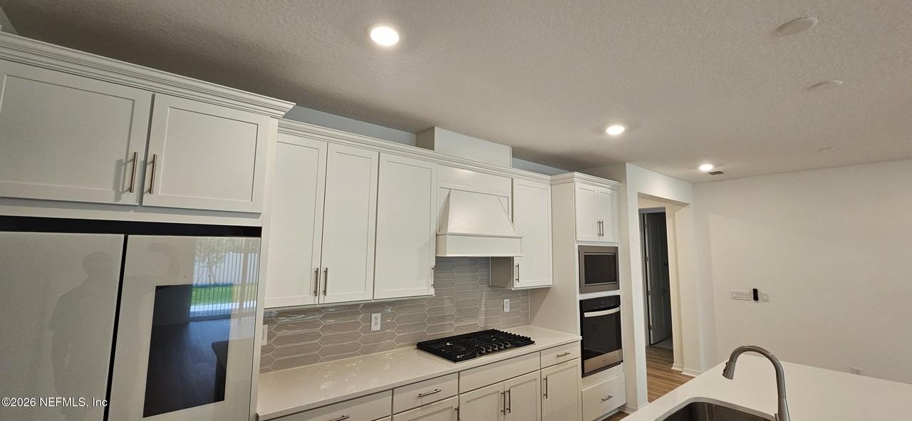 12272 Parkland View Ln - Photo 6 of 28