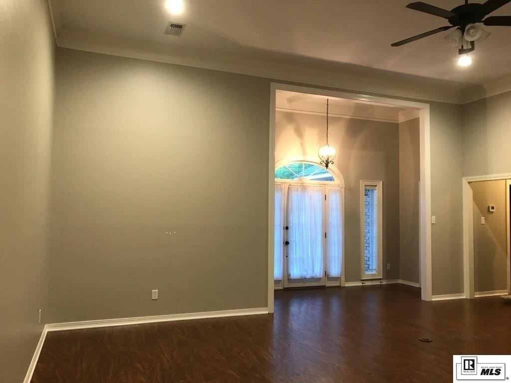 110 W Standard Reed Rd - Photo 2 of 16