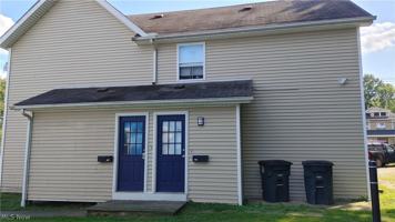 featured image of 628 Sumner St #DOWN