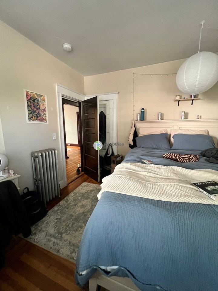 18 Curtis Ave - Photo 5 of 22
