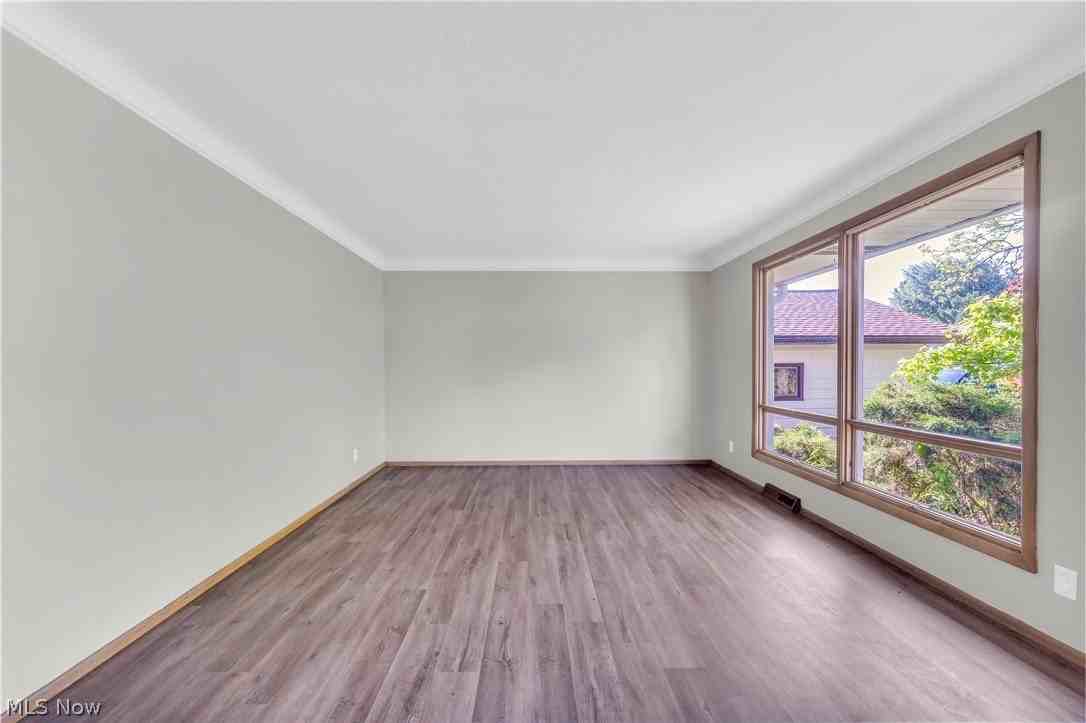 3460 Hetzel Dr - Photo 5 of 29