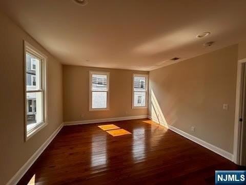 195 Closter Dock Rd #2ndFL - Photo 7 of 9