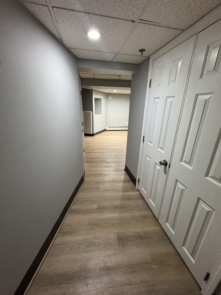 13 Central Sq #B2 - Photo 2 of 12