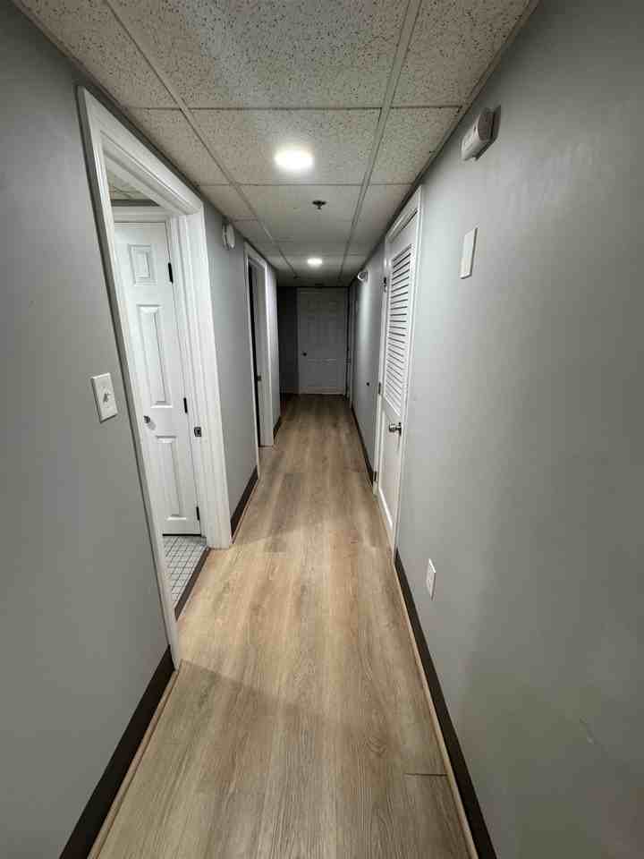 13 Central Sq #B2 - Photo 5 of 12