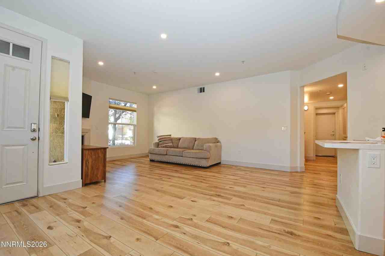 17000 Wedge Pkwy Unit 212 - Photo 3 of 27