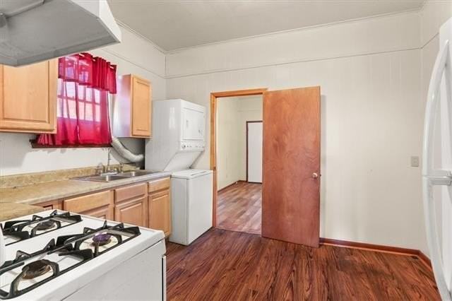 700 Leboeuf St #A - Photo 6 of 12