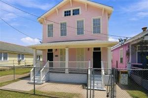 featured image of 1305 France St #102