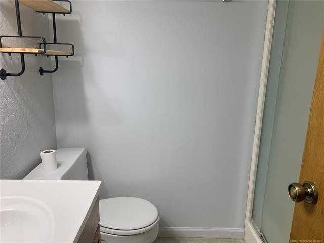 105 E 21st St - Photo 7 of 15