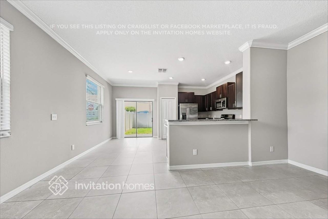 5176 Forum Blvd - Photo 6 of 16