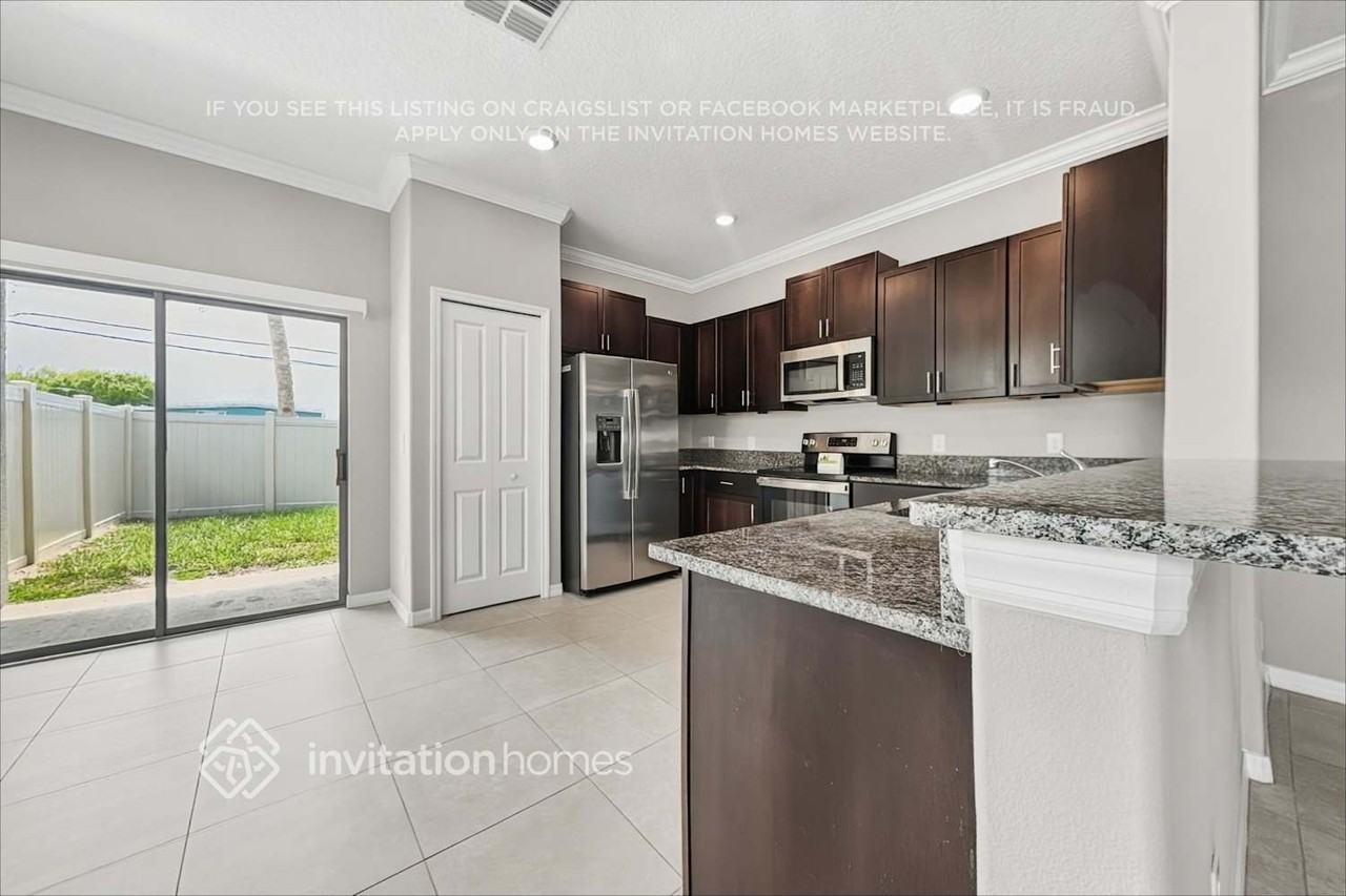 5176 Forum Blvd - Photo 7 of 16