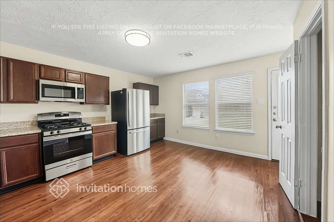 4026 Hawthorne Glen Ct - Photo 7 of 19