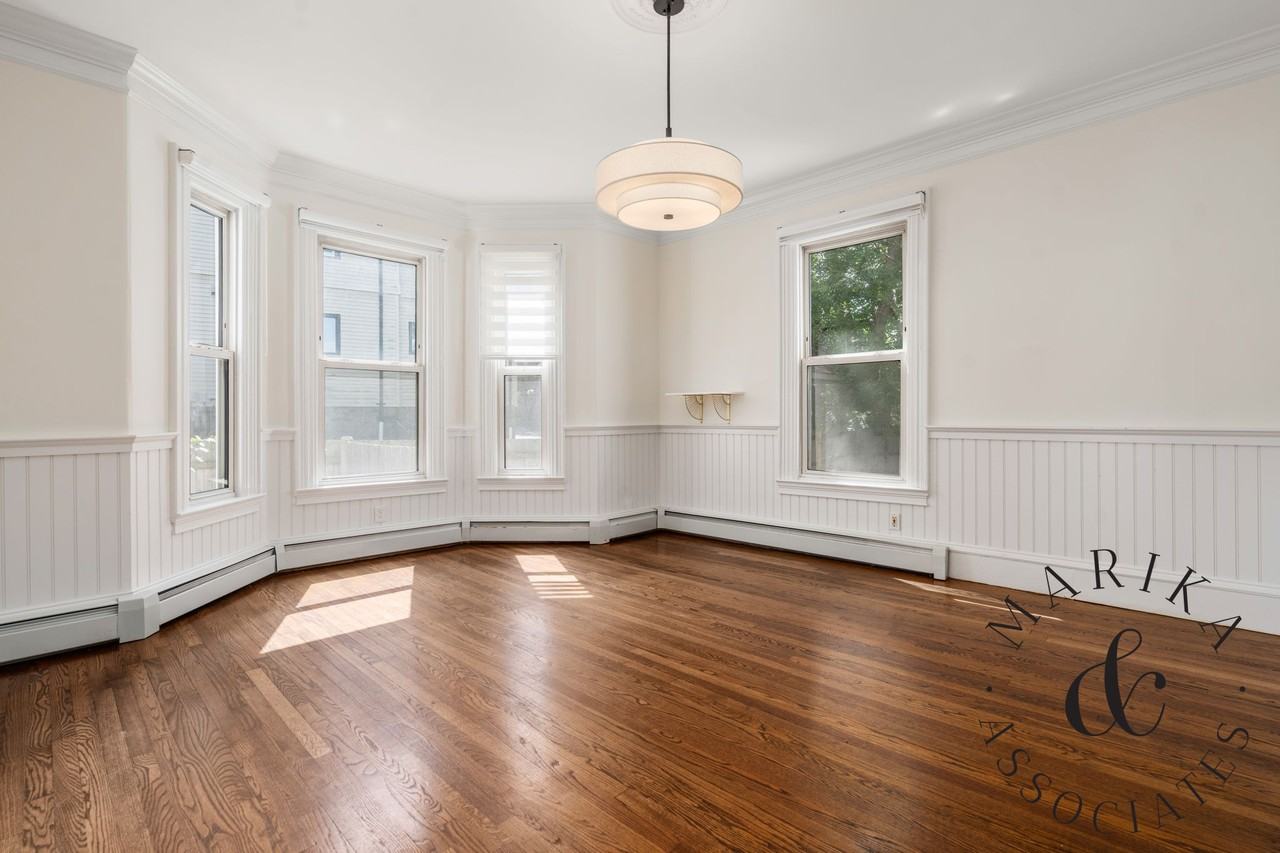 60 Parsons St - Photo 4 of 25
