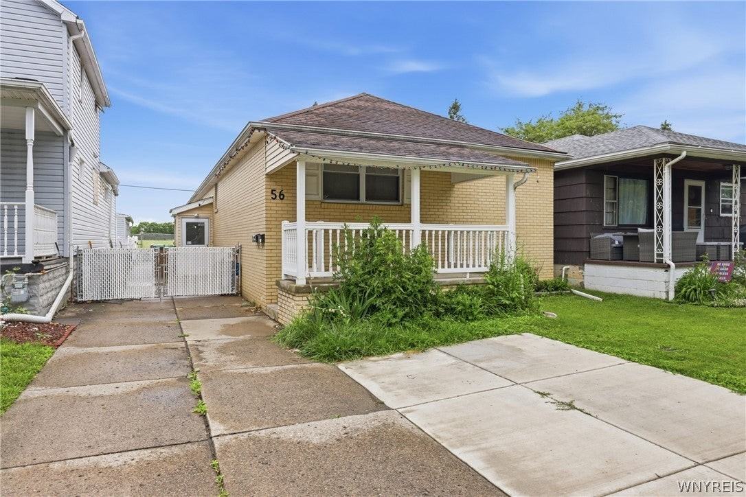 56 Awood Pl - Photo 3 of 48