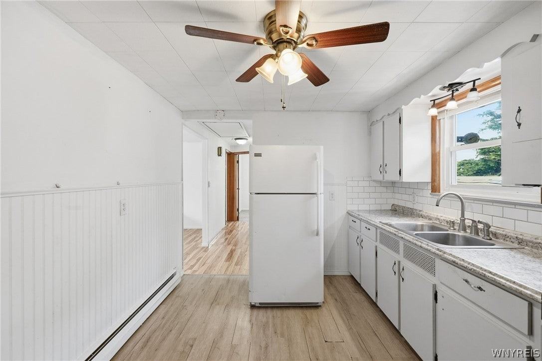 56 Awood Pl - Photo 6 of 48