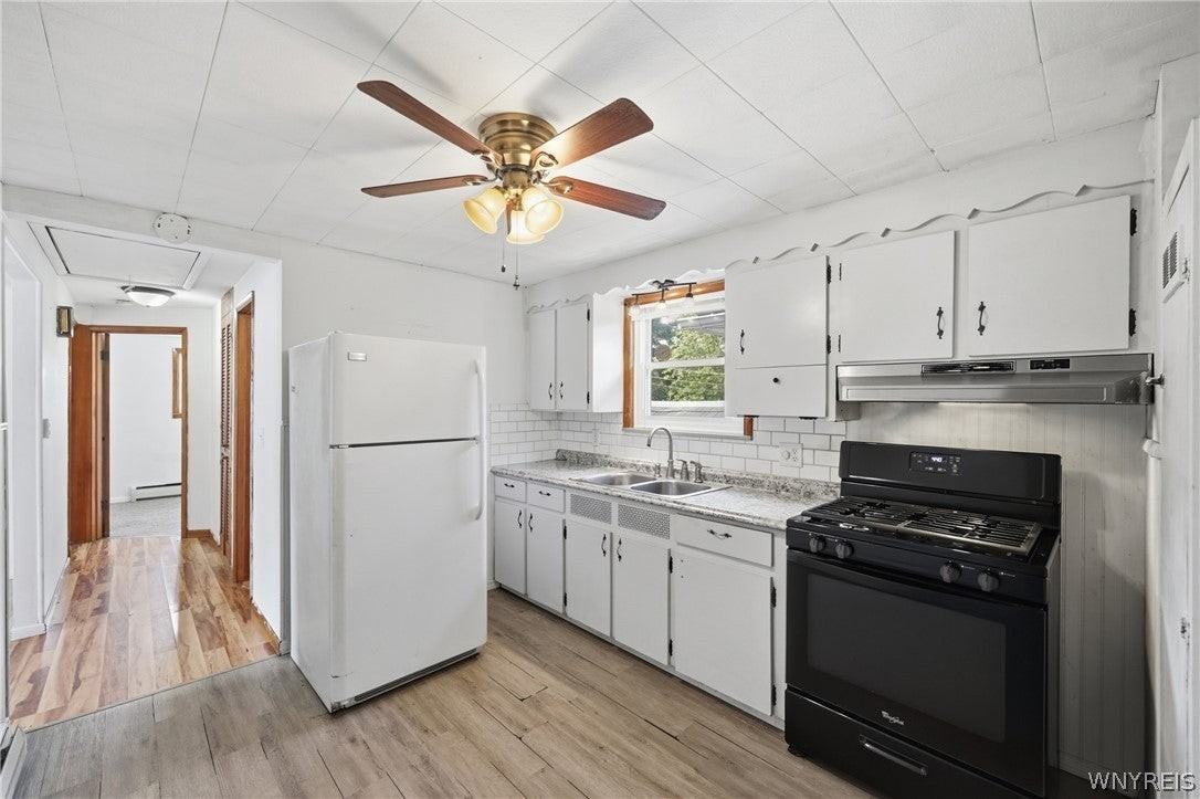 56 Awood Pl - Photo 7 of 48