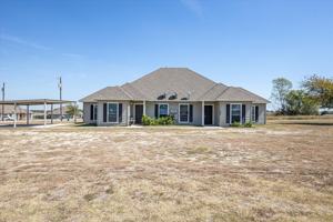 featured image of 102 Collett Ct