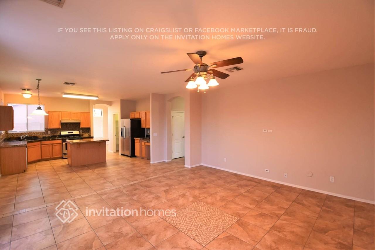 3219 W Maldonado Rd - Photo 5 of 16