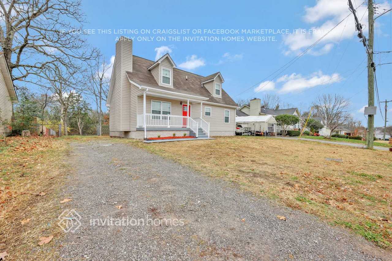 4728 Greystone St - Photo 3 of 29