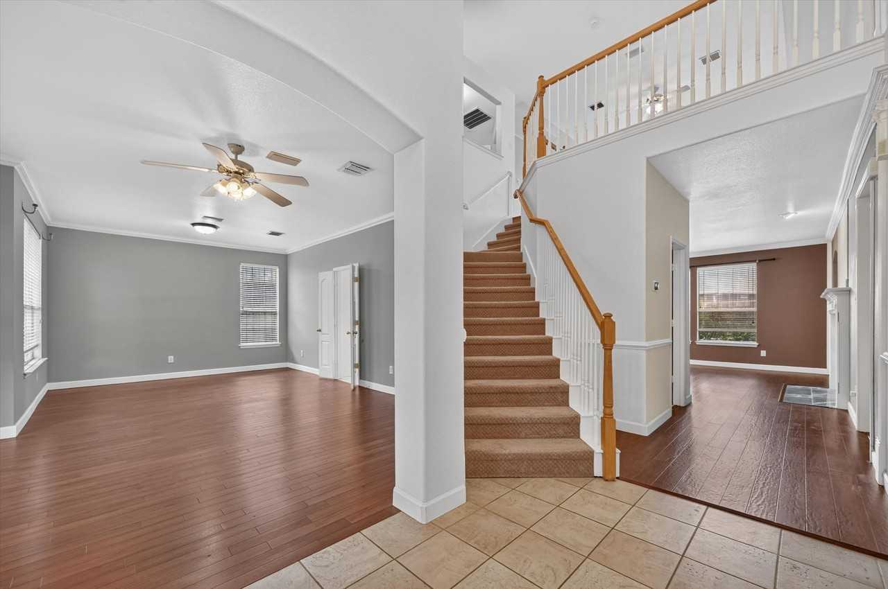 5101 Timberland Pkwy - Photo 2 of 29