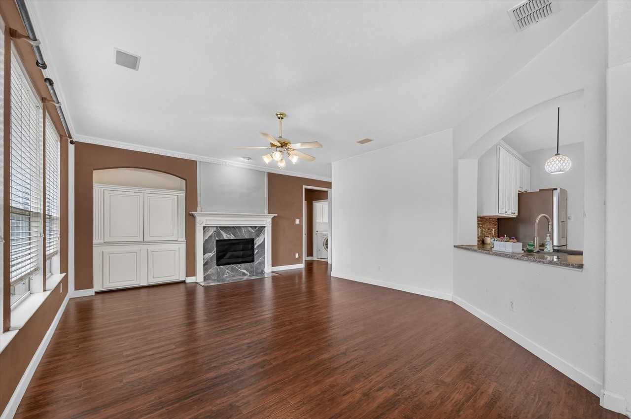 5101 Timberland Pkwy - Photo 3 of 29