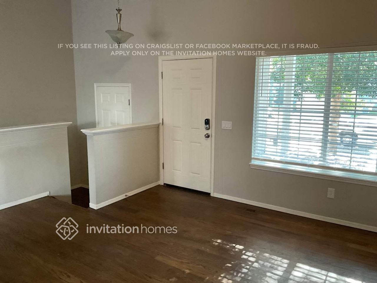 6025 Fossil Dr - Photo 4 of 21